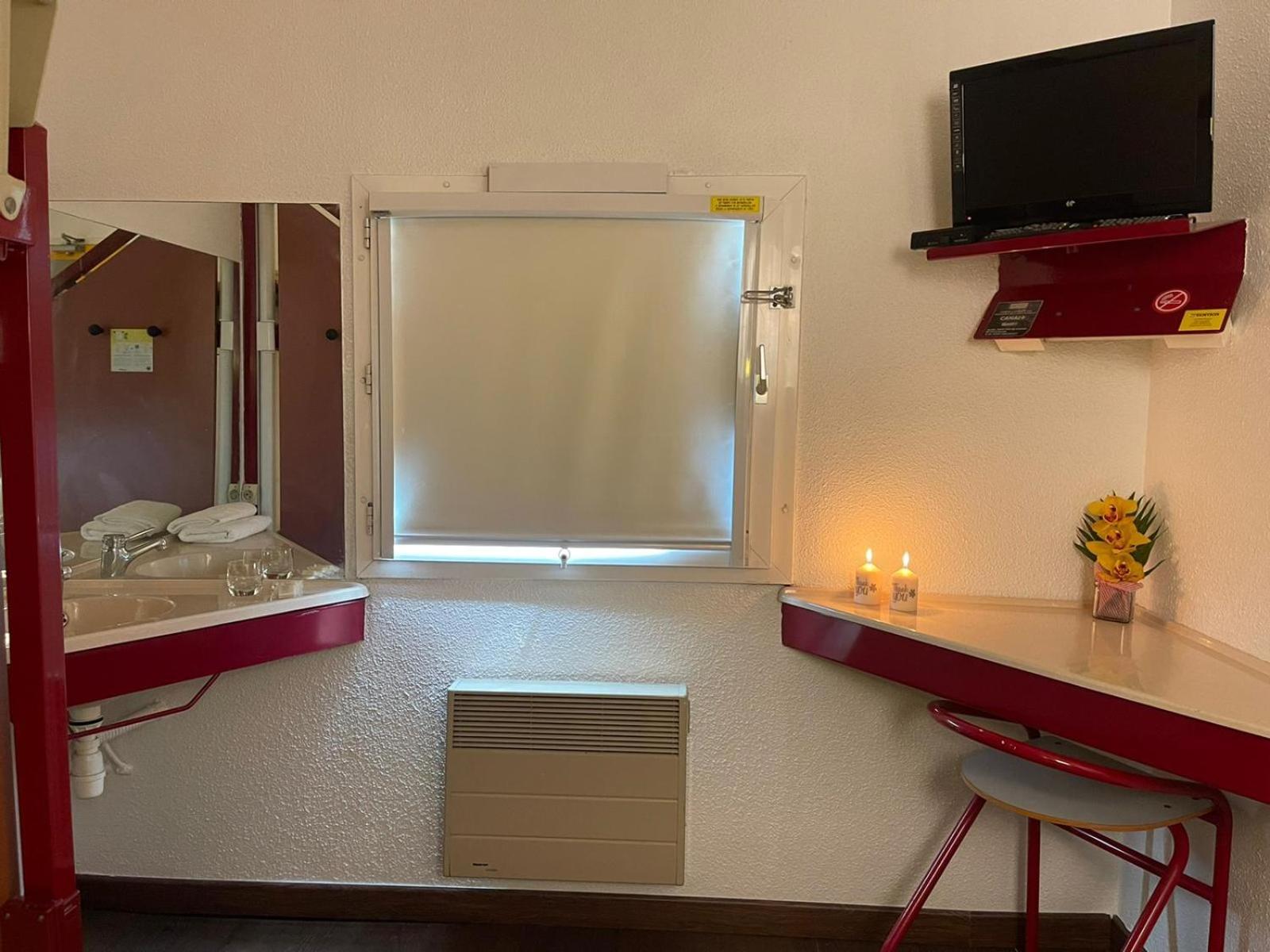 Hotel Paris Valence Bourg de Peage Bagian luar foto