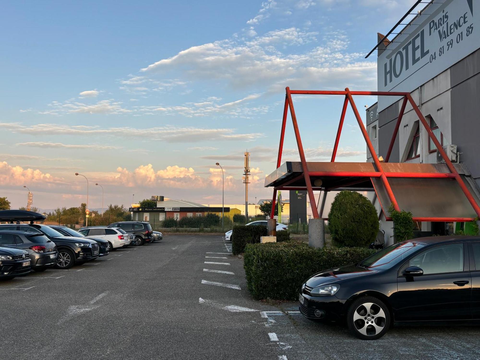 Hotel Paris Valence Bourg de Peage Bagian luar foto