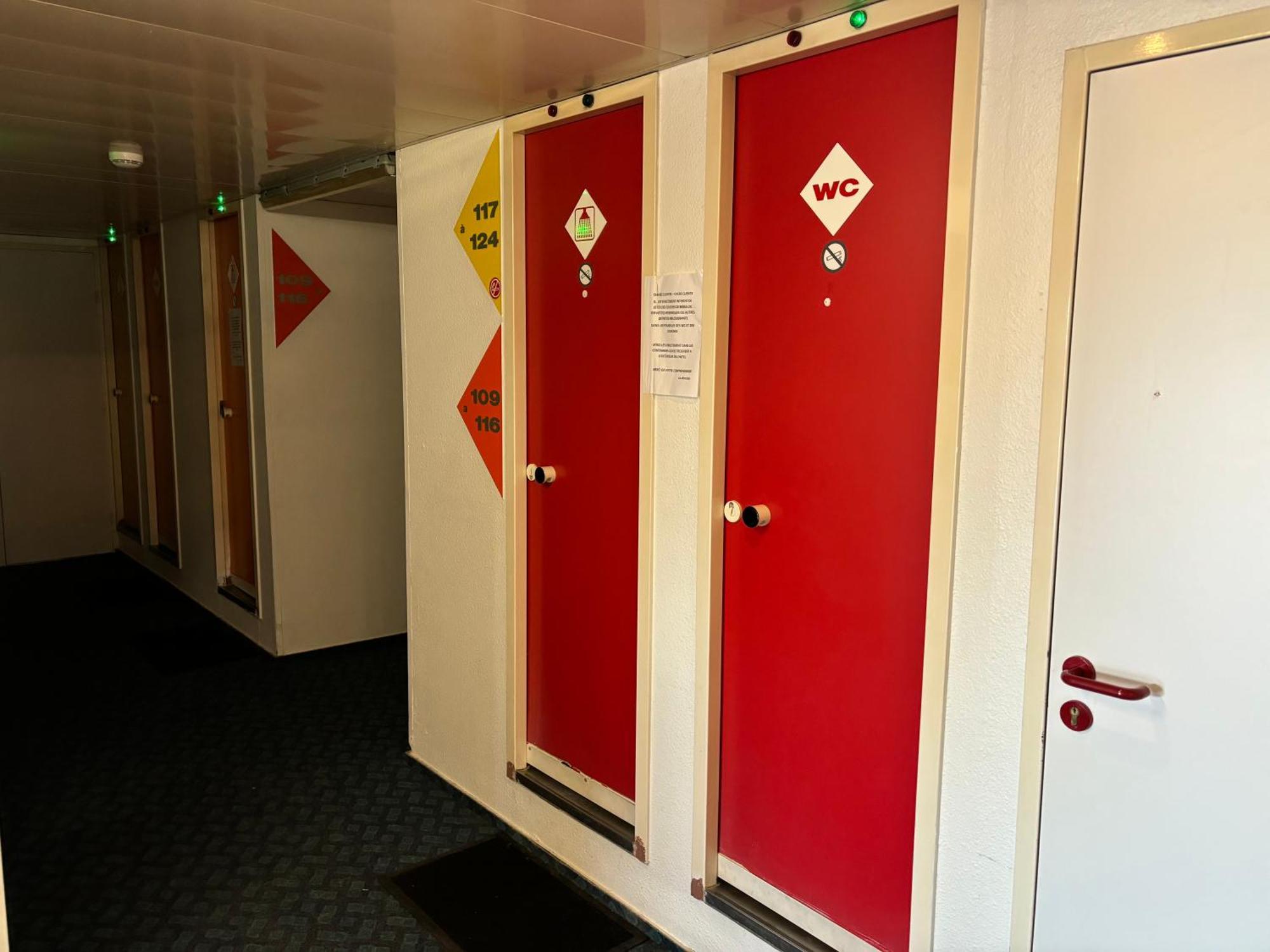 Hotel Paris Valence Bourg de Peage Bagian luar foto